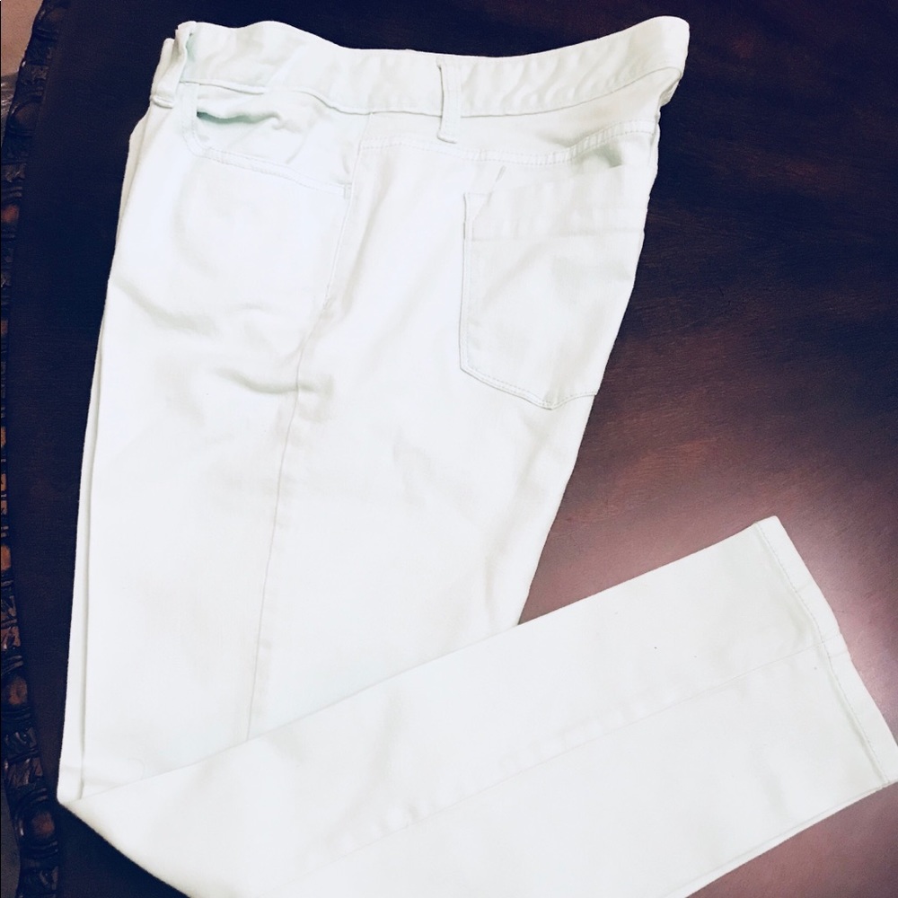 Mossimo Skinny Premium Denim jeans